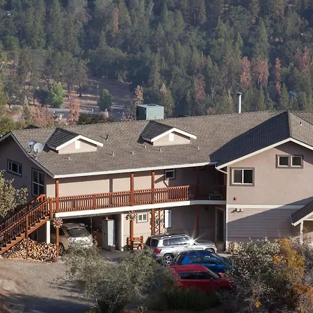 Yosemite Sierra View Bed&Breakfast